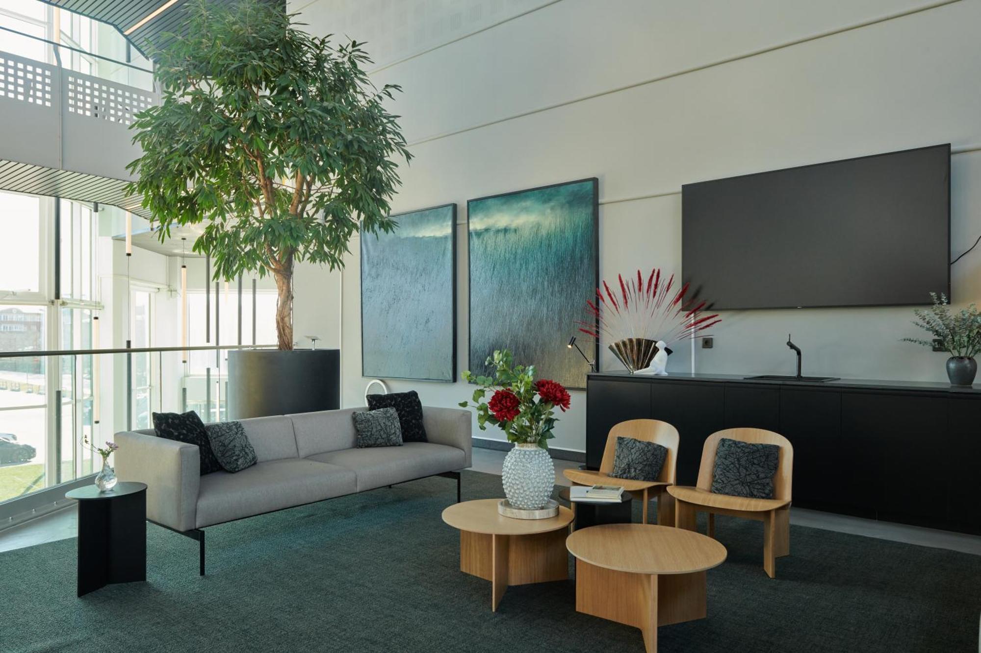 First Hotel Stockholm North Upplands-Väsby Екстериор снимка