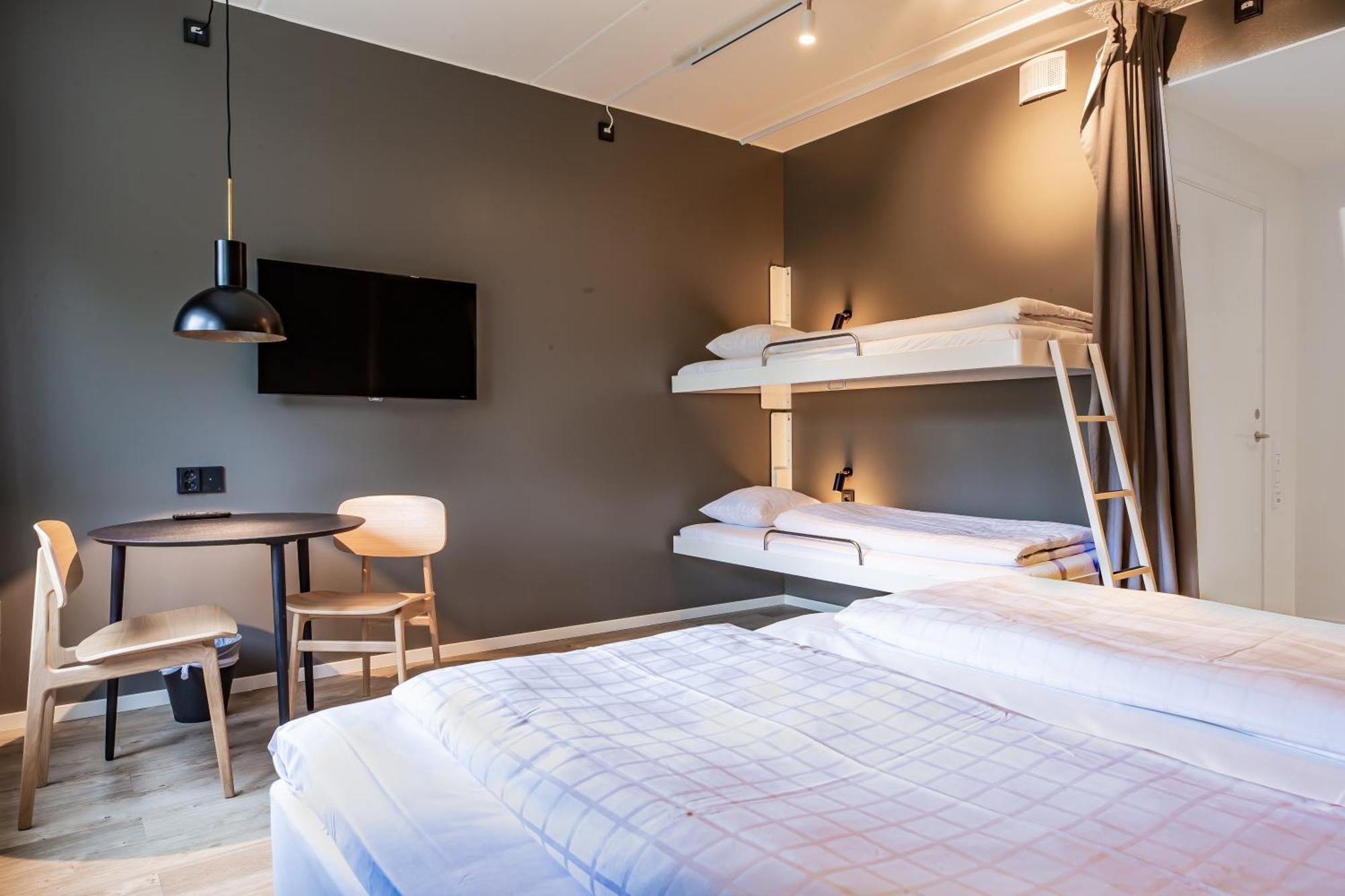 First Hotel Stockholm North Upplands-Väsby Екстериор снимка